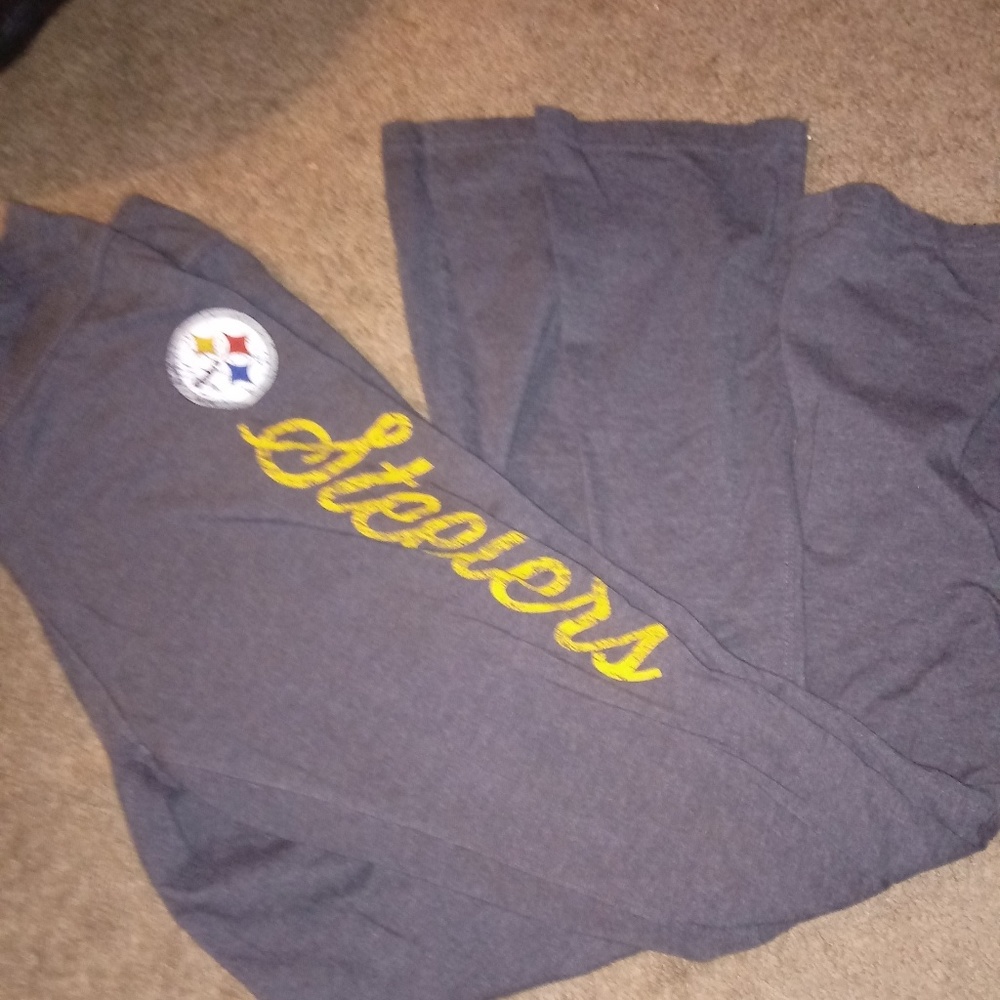 Woman's NFL yoga pants